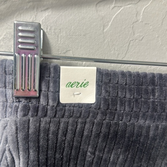 Aerie gray ribbed flare pants size small long. NWT. - Picture 8 of 13